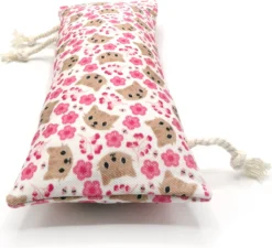 Wasbaar En Hervulbaar Catnip Speelkussen ‘LENTE’ Voor Je Kat – Ecologisch En Plastiekvrij – 30 Cm Lang – Met Uniek Maaknummer – Made In Belgium!