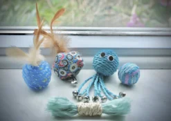 5 Delig Kattenspeelgoed Set – Blauwe Speelgoed Set Voor Katten – Kattenspeelgoed – Speelgoed Met Belletjes – Speelballen – Fluffy Stick / Kitten Speelgoed